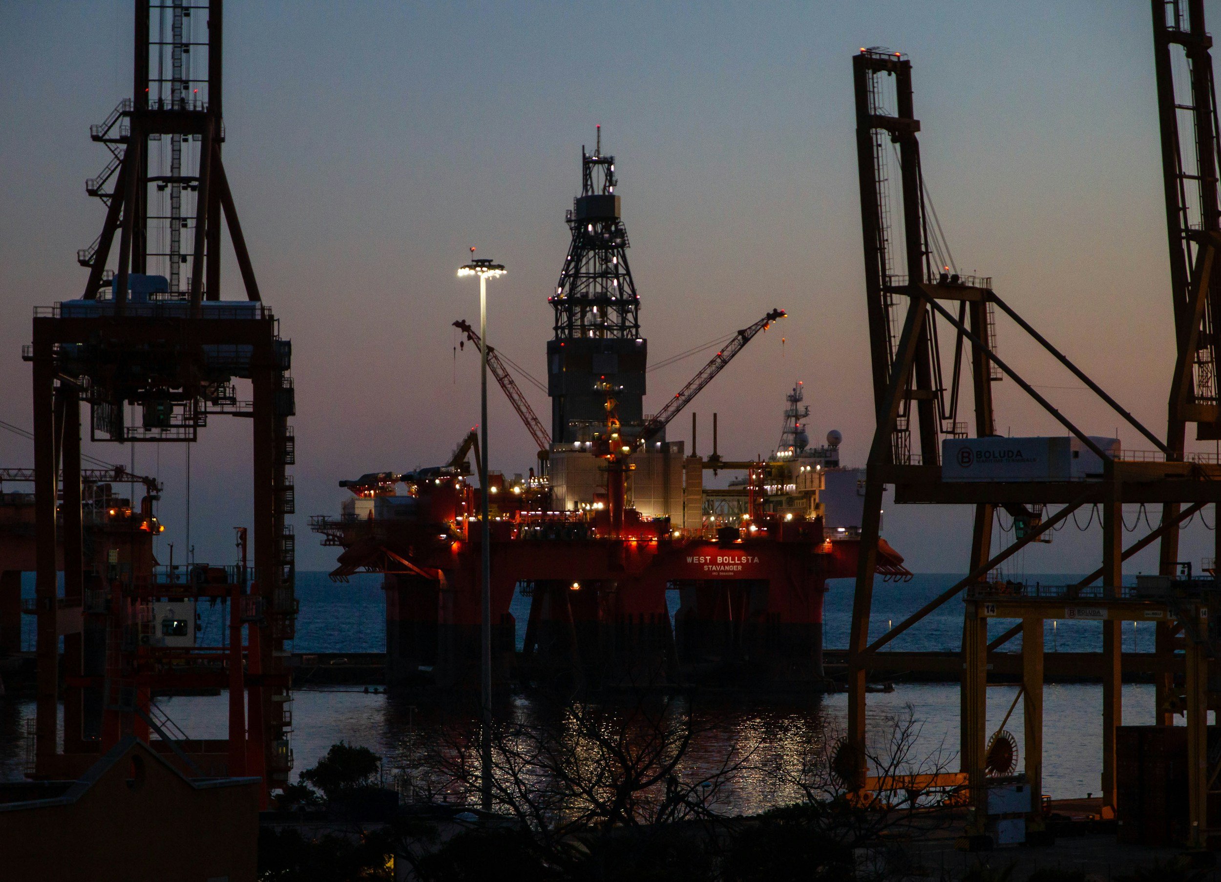 Terminal y refinería de combustibles